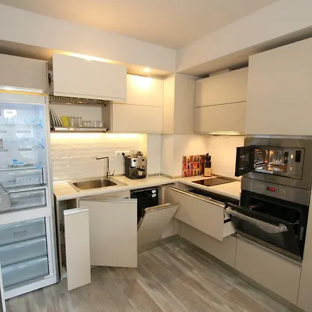 Angelov Apartament Warna